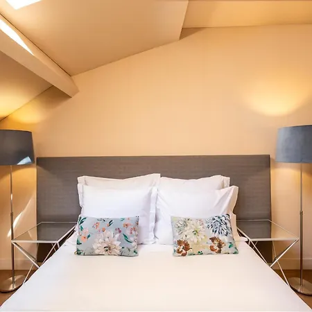 Nearby Market In דירה פורטו