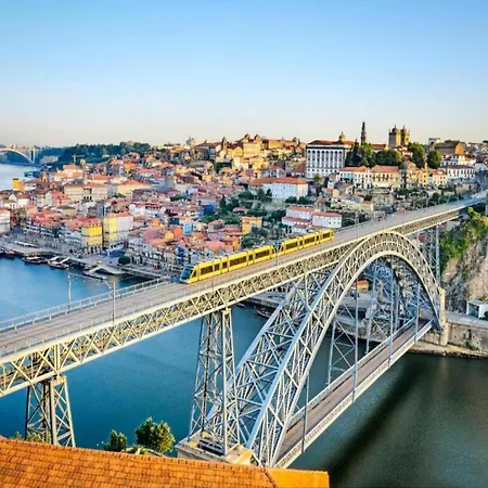 Nearby Market In Porto