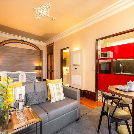 Apartment Nearby Market In