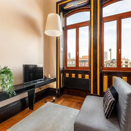 Apartment Nearby Market In
